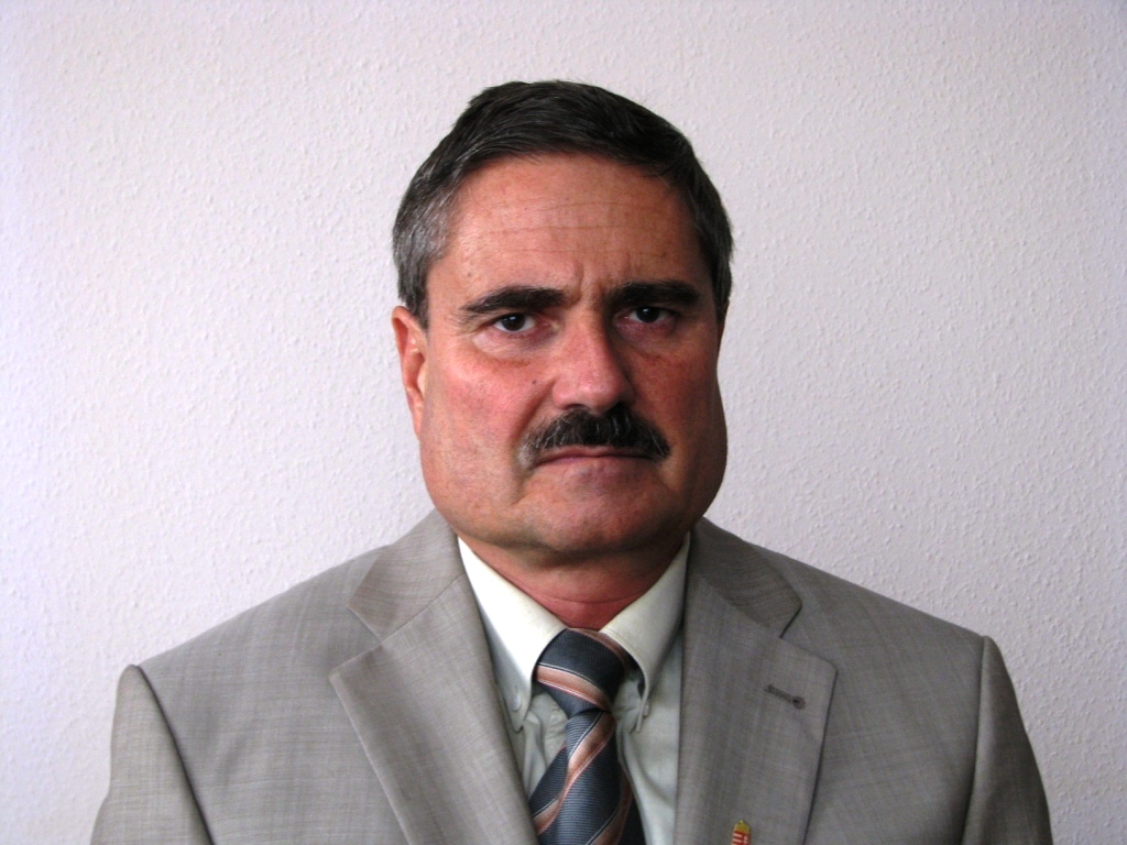 kép